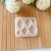 6-Cavity Diamond Shape Resin Mold – Rhombus Design from 2.5 to 5cm